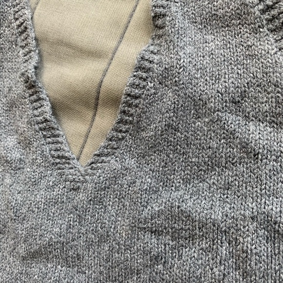 TWO Brandy Melville halter knitted and cotton crop tops OS - Picture 3 of 5